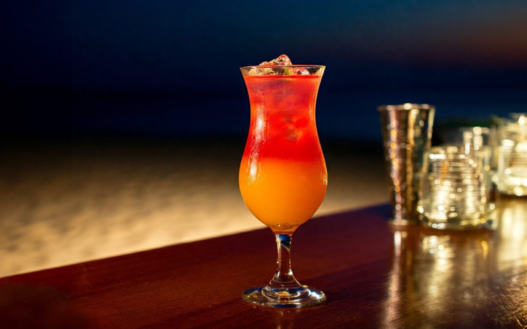 Cocktail Sex on the Beach – Das perfekte Rezept für eine fruchtige Reise durch die Cocktailgeschichte